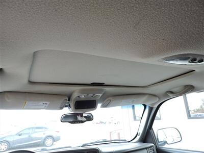 2006 GMC Sierra 1500 SLE1   - Photo 14 - Lexington, NE 68850