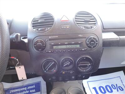 2005 Volkswagen Beetle GLS   - Photo 17 - Lexington, NE 68850