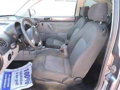 2005 Volkswagen Beetle GLS   - Photo 9 - Lexington, NE 68850