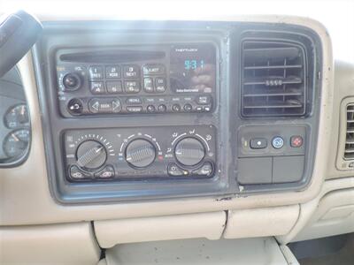 2002 Chevrolet Suburban 1500 LS   - Photo 18 - Kearney, NE 68847