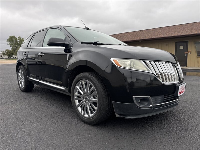 2011 Lincoln MKX - Photo 2 - Kearney, NE 68847
