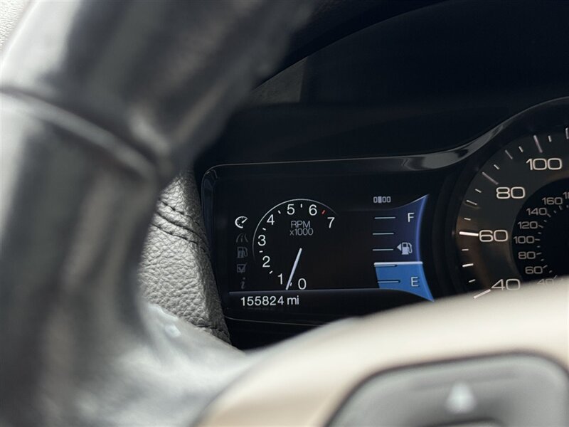 2011 Lincoln MKX - Photo 12 - Kearney, NE 68847