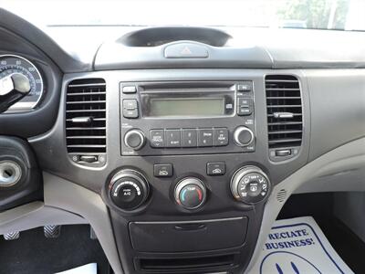 2007 Kia Optima LX   - Photo 16 - Grand Island, NE 68801
