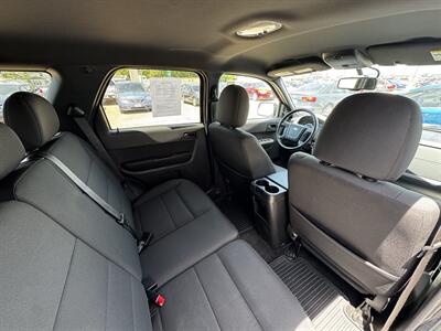 2011 Ford Escape XLT   - Photo 11 - Lexington, NE 68850
