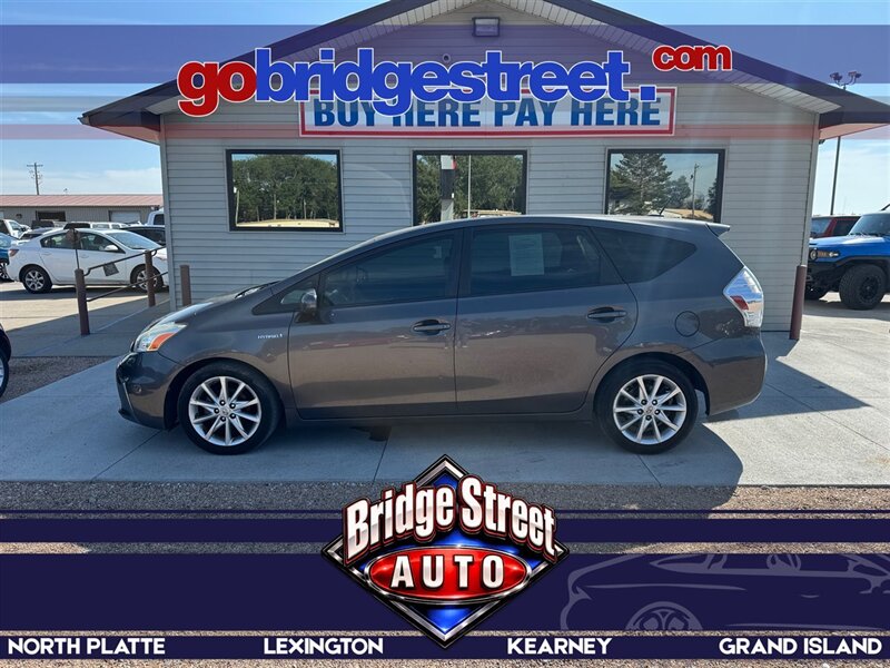 2014 Toyota Prius v Two   - Photo 1 - Lexington, NE 68850