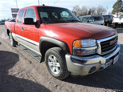 2005 GMC Sierra 1500 Work Truck   - Photo 4 - Lexington, NE 68850