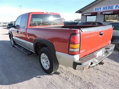 2005 GMC Sierra 1500 Work Truck   - Photo 7 - Lexington, NE 68850