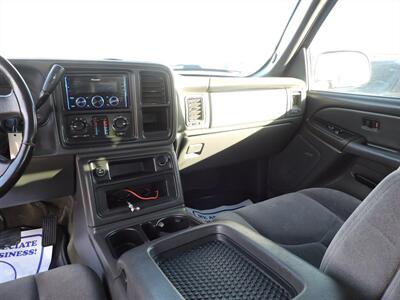 2005 GMC Sierra 1500 Work Truck   - Photo 11 - Lexington, NE 68850