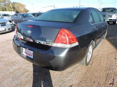 2010 Chevrolet Impala LT   - Photo 5 - Lexington, NE 68850