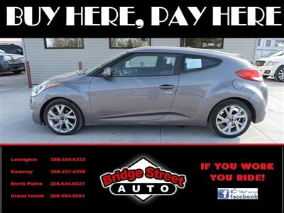 2017 Hyundai VELOSTER   - Photo 1 - Lexington, NE 68850