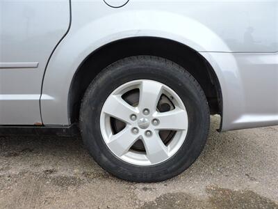 2014 Dodge Grand Caravan SE   - Photo 8 - Lexington, NE 68850