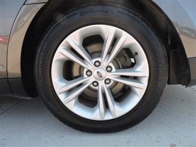 2015 Ford Taurus SEL   - Photo 8 - Lexington, NE 68850