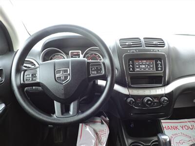 2017 Dodge Journey SXT - Photo 15 - Lexington, NE 68850