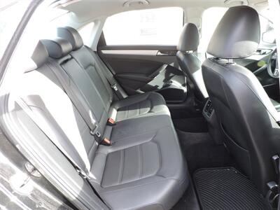 2013 Volkswagen Passat TDI SE   - Photo 11 - Kearney, NE 68847