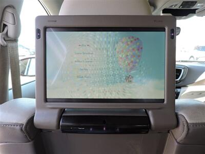 2017 Chrysler Pacifica Touring-L Plus   - Photo 14 - Lexington, NE 68850