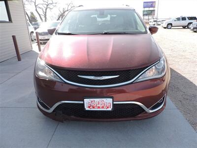 2017 Chrysler Pacifica Touring-L Plus   - Photo 3 - Lexington, NE 68850