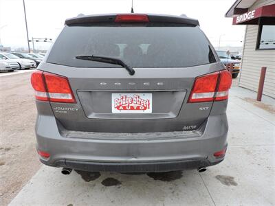 2012 Dodge Journey SXT   - Photo 6 - Lexington, NE 68850