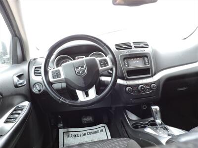 2012 Dodge Journey SXT   - Photo 13 - Lexington, NE 68850