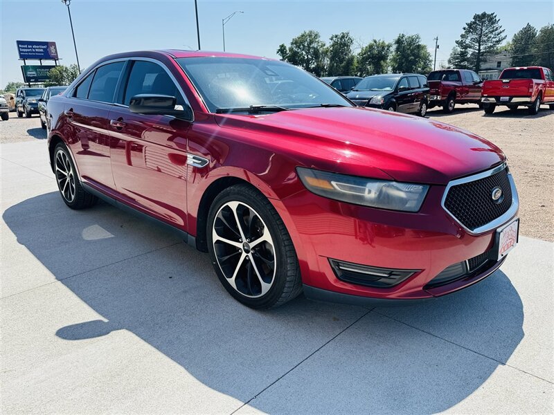 2014 Ford Taurus SHO - Photo 4 - Lexington, NE 68850