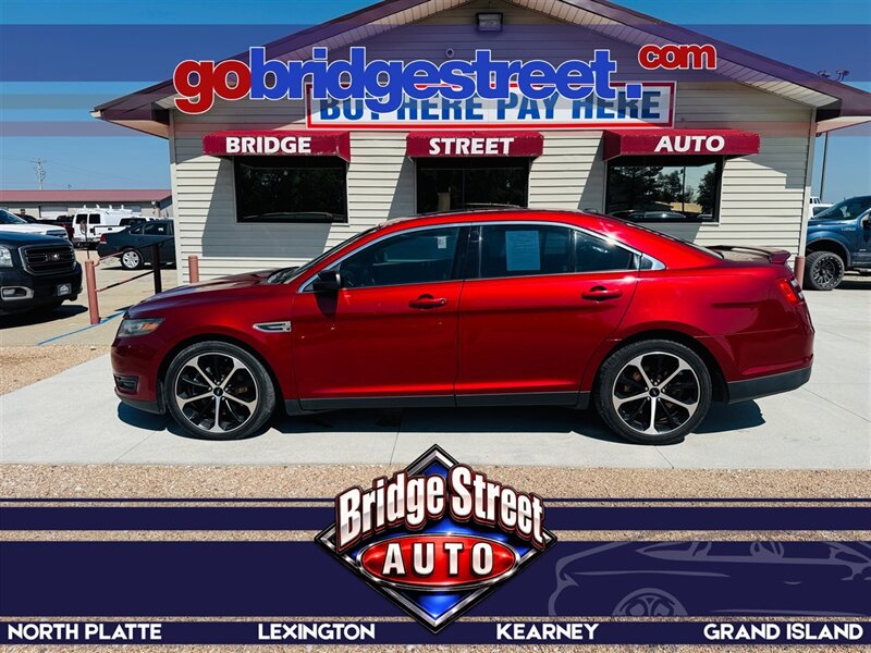 2014 Ford Taurus SHO   - Photo 1 - Lexington, NE 68850