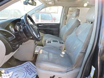 2012 Chrysler Town & Country Limited   - Photo 9 - Lexington, NE 68850