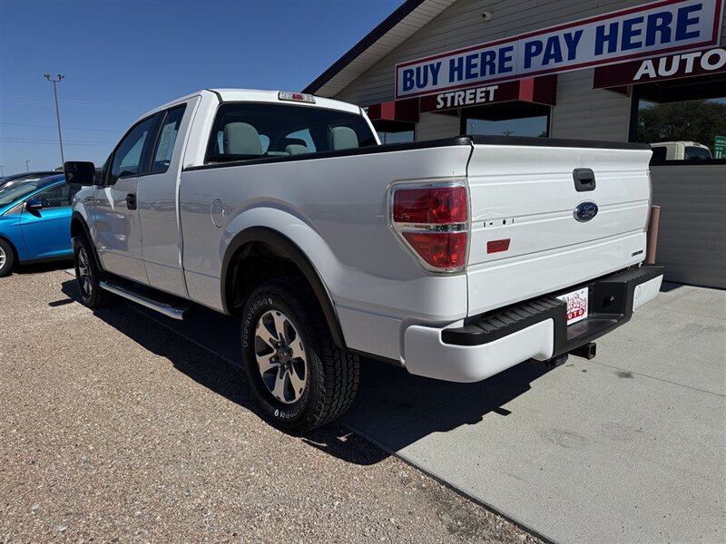 2013 Ford F-150 STX - Photo 6 - Lexington, NE 68850