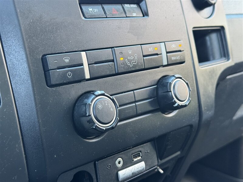 2013 Ford F-150 STX - Photo 16 - Lexington, NE 68850