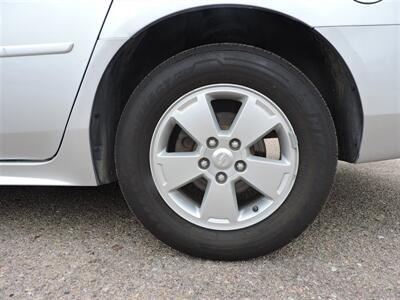 2010 Chevrolet Impala LT   - Photo 8 - North Platte, NE 69101