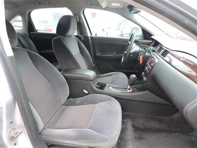 2010 Chevrolet Impala LT   - Photo 10 - North Platte, NE 69101