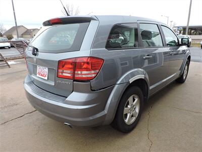 2010 Dodge Journey SE   - Photo 5 - Grand Island, NE 68801