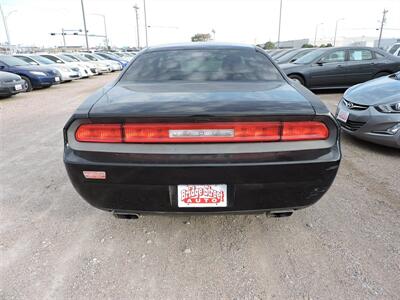 2013 Dodge Challenger SXT Plus   - Photo 6 - Lexington, NE 68850