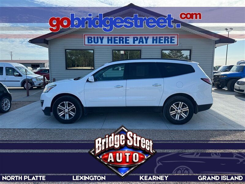 2017 Chevrolet Traverse LT  