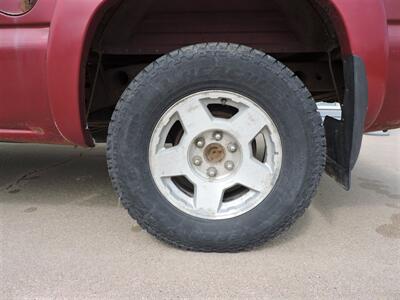 2005 Chevrolet Silverado 1500 LS   - Photo 8 - Grand Island, NE 68801