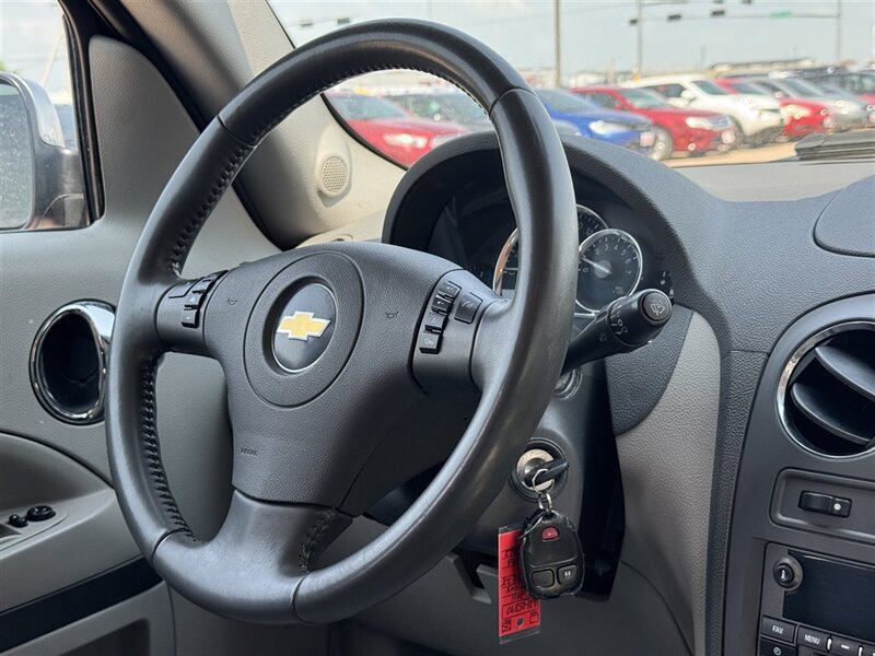 2011 Chevrolet HHR LT - Photo 3 - Lexington, NE 68850