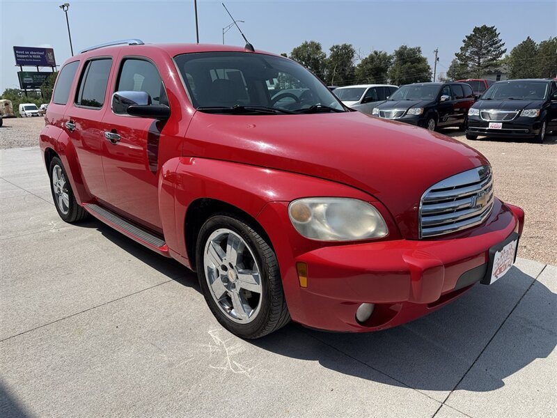 2011 Chevrolet HHR LT - Photo 2 - Lexington, NE 68850
