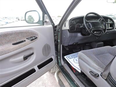 2002 Dodge Ram 2500 ST   - Photo 14 - Lexington, NE 68850