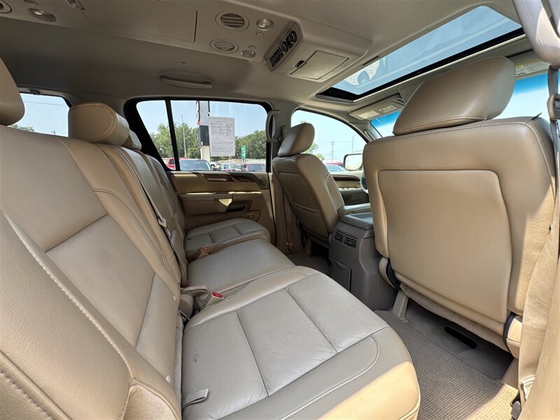 2011 Nissan Armada SV - Photo 11 - Lexington, NE 68850