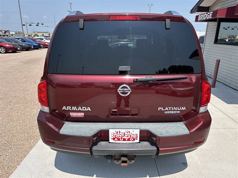 2011 Nissan Armada SV - Photo 7 - Lexington, NE 68850