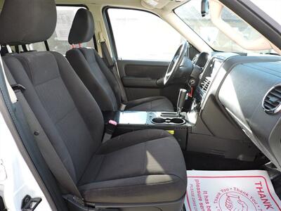 2010 Ford Explorer XLT - Photo 10 - Kearney, NE 68847