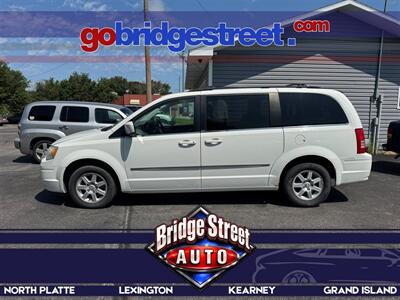 2010 Chrysler Town & Country Touring Van