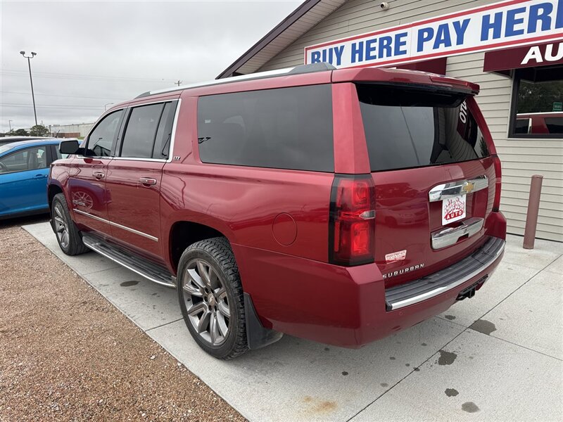 2015 Chevrolet Suburban LTZ - Photo 6 - Lexington, NE 68850