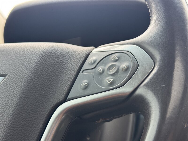 2015 Chevrolet Suburban LTZ - Photo 13 - Lexington, NE 68850