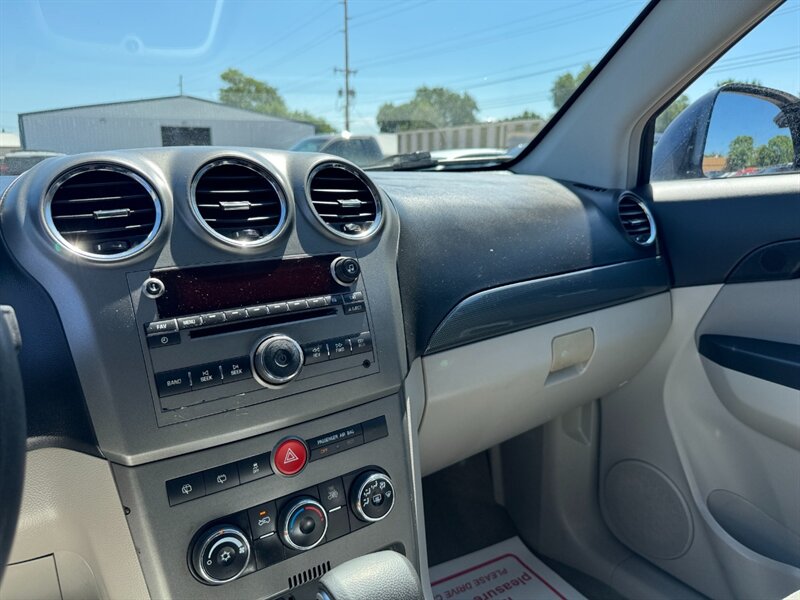 2009 Saturn Vue XE - Photo 18 - North Platte, NE 69101