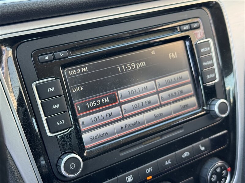 2013 Volkswagen Passat TDI SE - Photo 15 - Lexington, NE 68850