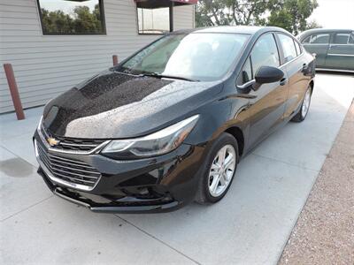 2017 Chevrolet Cruze LT Auto   - Photo 2 - Lexington, NE 68850