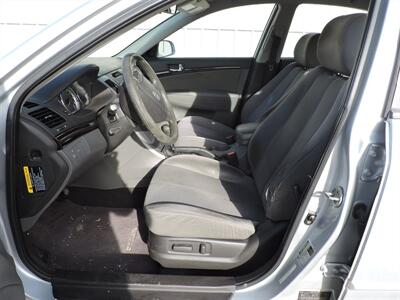 2010 Hyundai SONATA GLS   - Photo 9 - Kearney, NE 68847