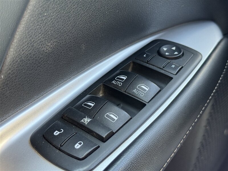 2012 Dodge Journey Crew - Photo 13 - Kearney, NE 68847