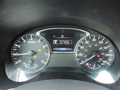 2017 Nissan Altima 2.5   - Photo 16 - Lexington, NE 68850