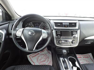 2017 Nissan Altima 2.5   - Photo 13 - Lexington, NE 68850