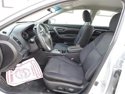 2017 Nissan Altima 2.5   - Photo 9 - Lexington, NE 68850